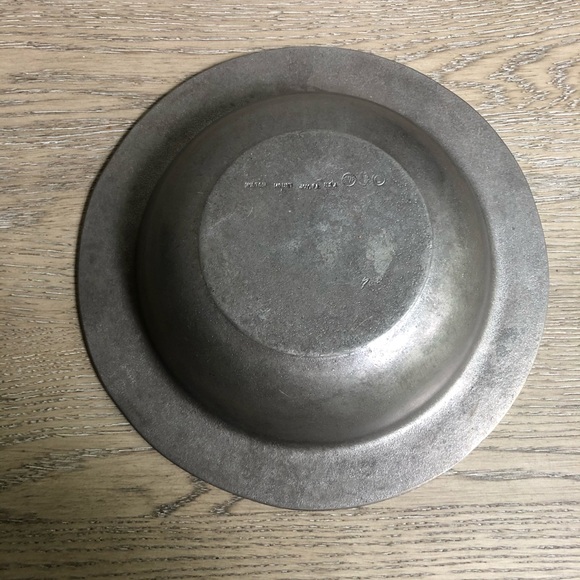 Wilton Armetale serving bowl pewter - Picture 4 of 5